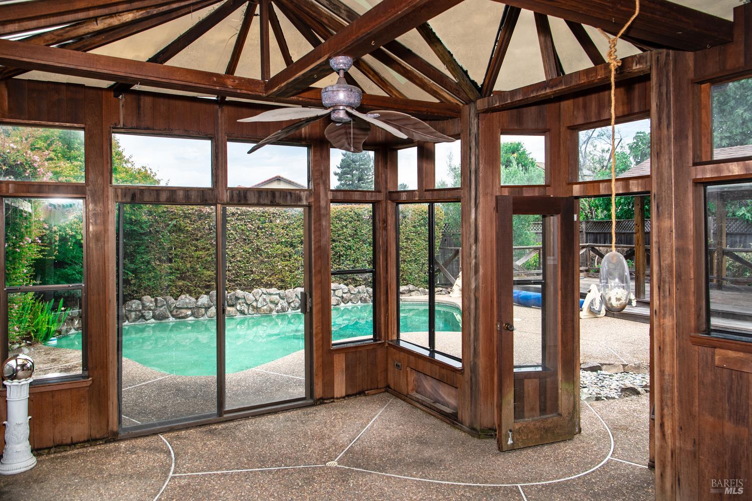 116 Glacier Court
