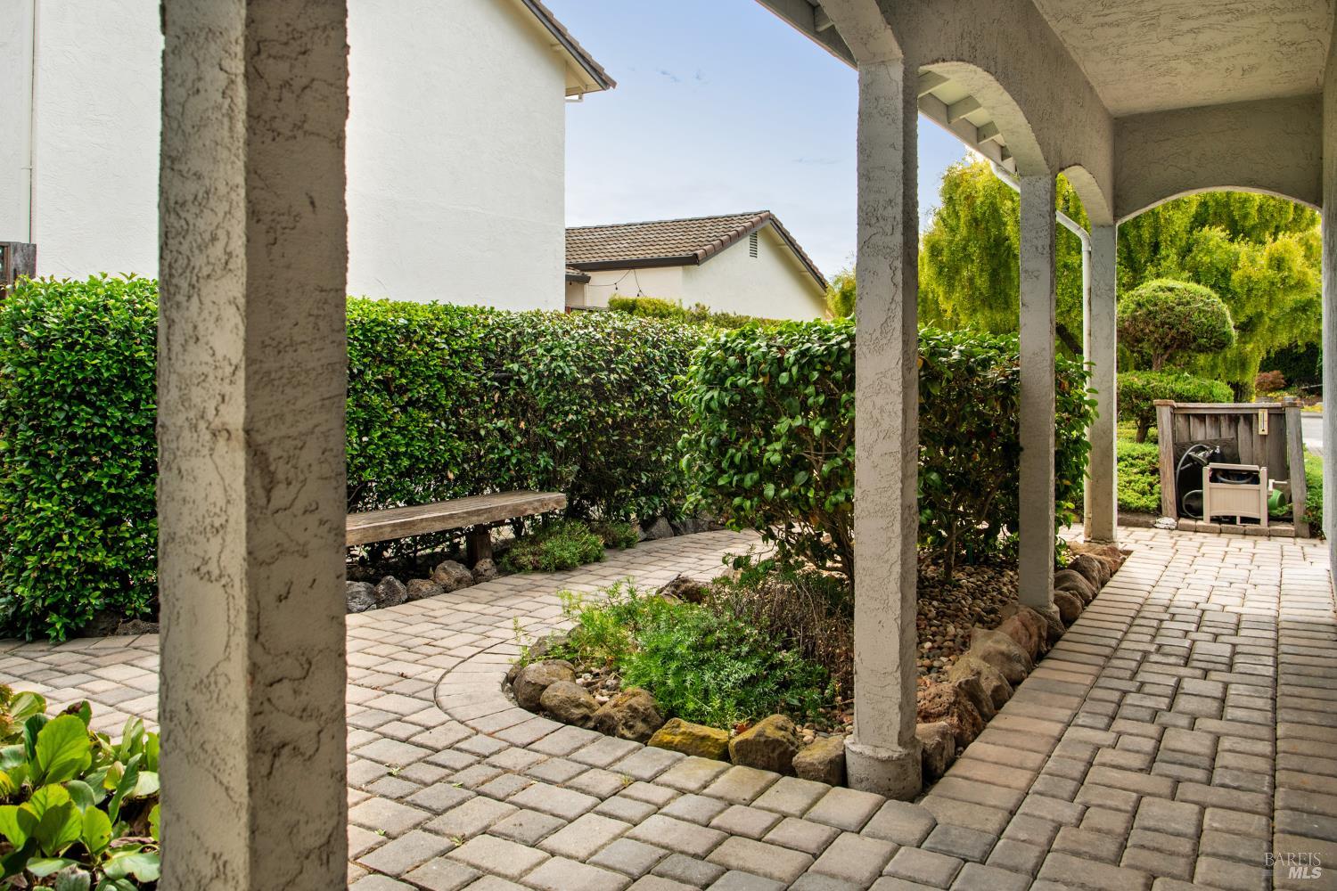 116 Glacier Court
