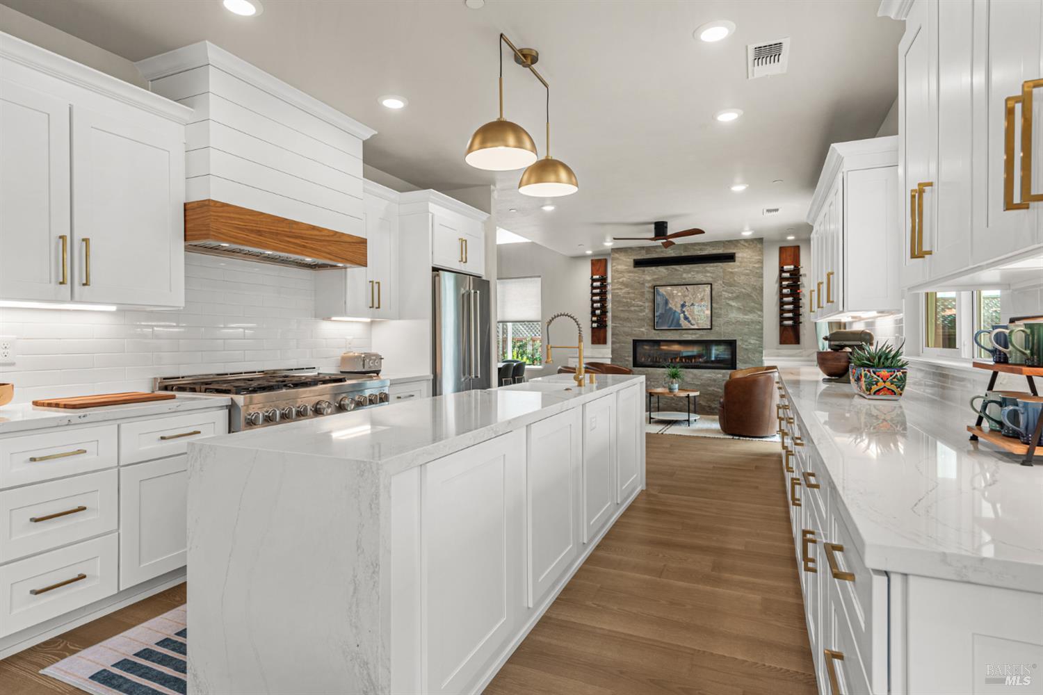 3747 Paxton Place