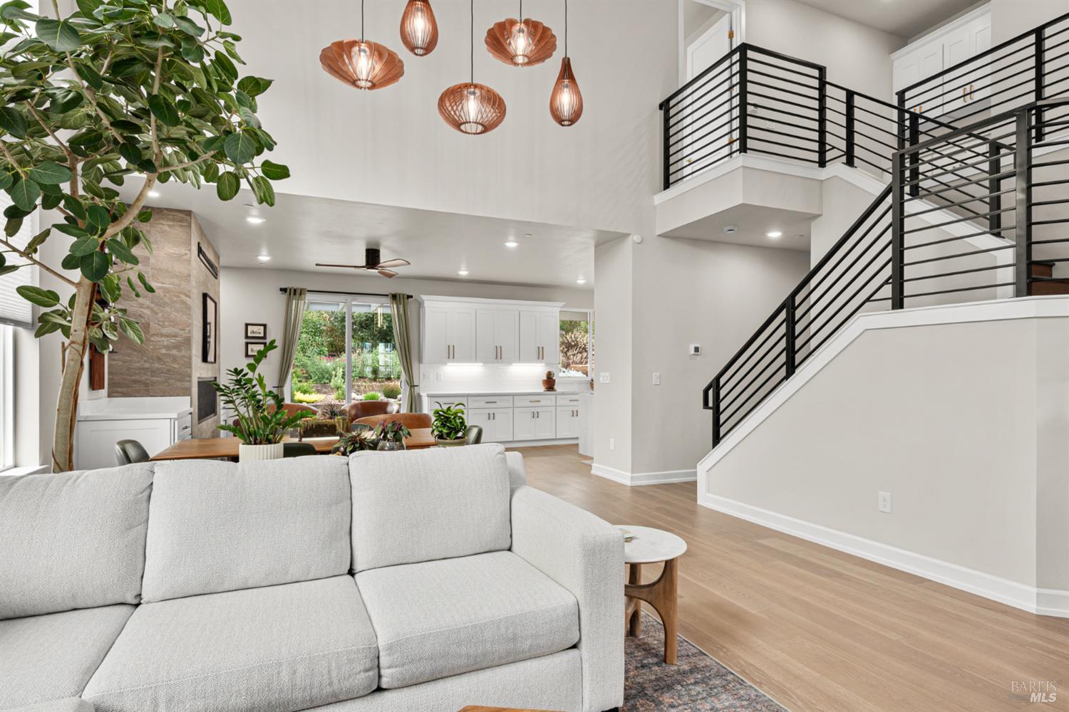 3747 Paxton Place