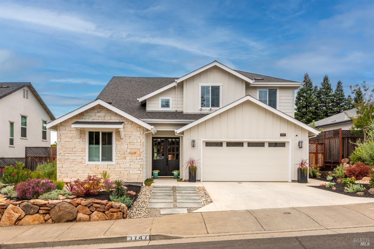 3747 Paxton Place