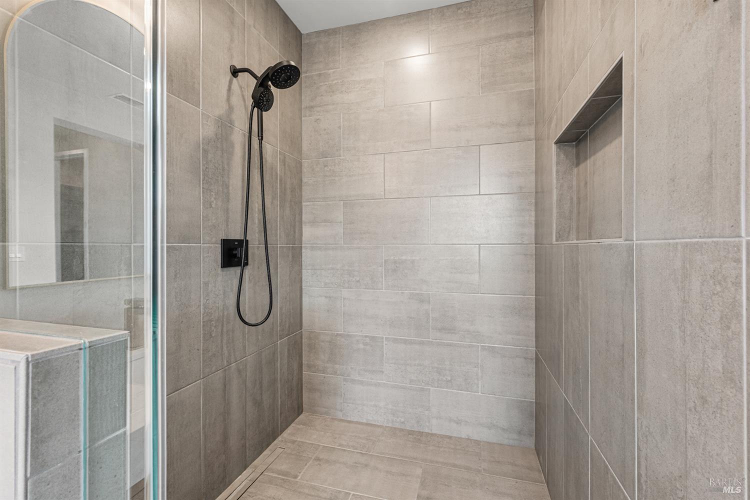 3747 Paxton Place