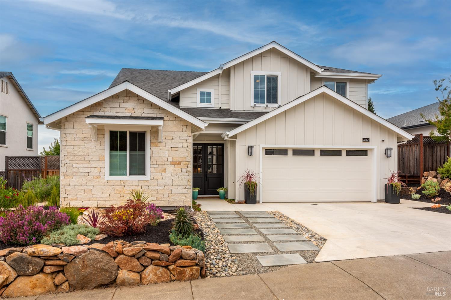 3747 Paxton Place