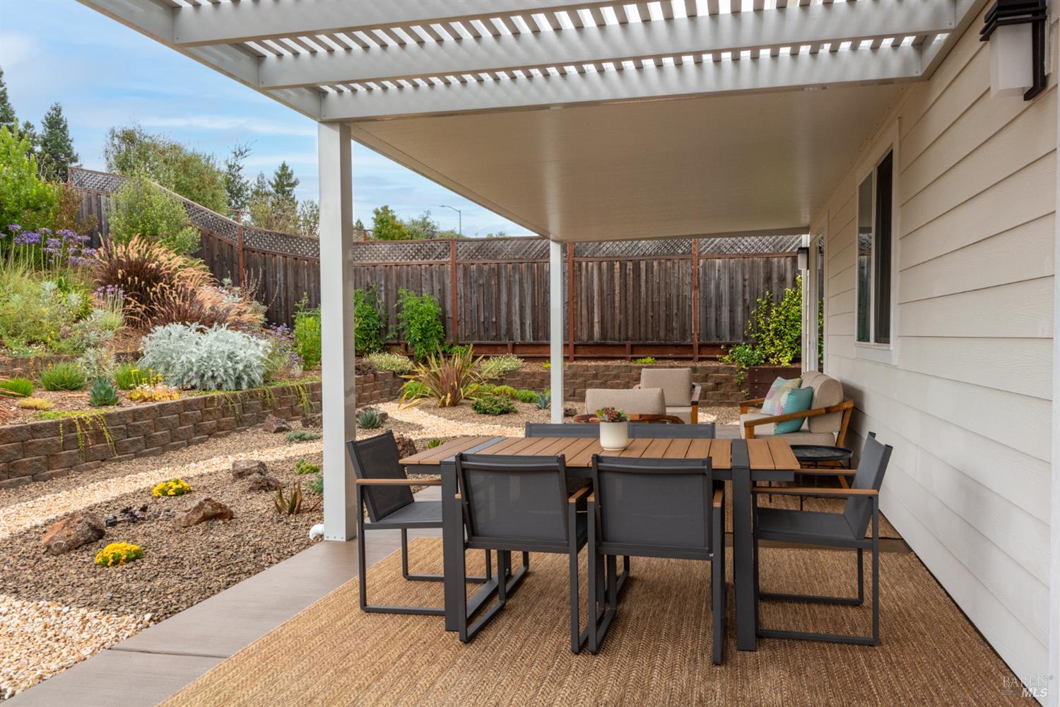 3747 Paxton Place