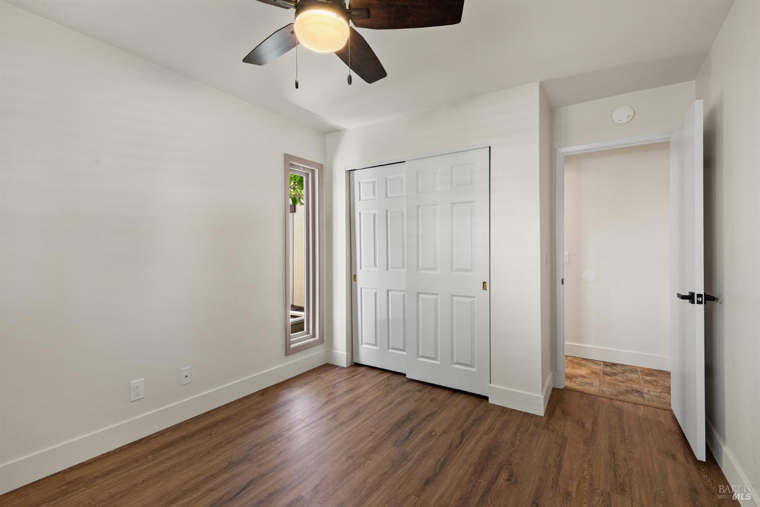 806 Shady Oak Drive