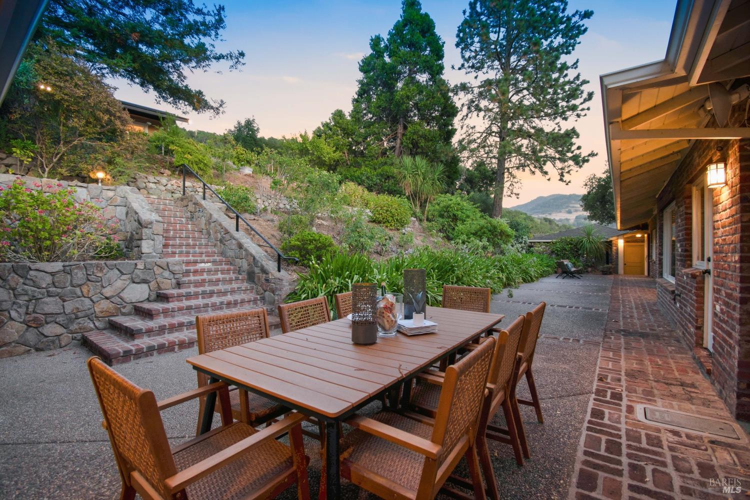 6006 Wild Horse Valley Road