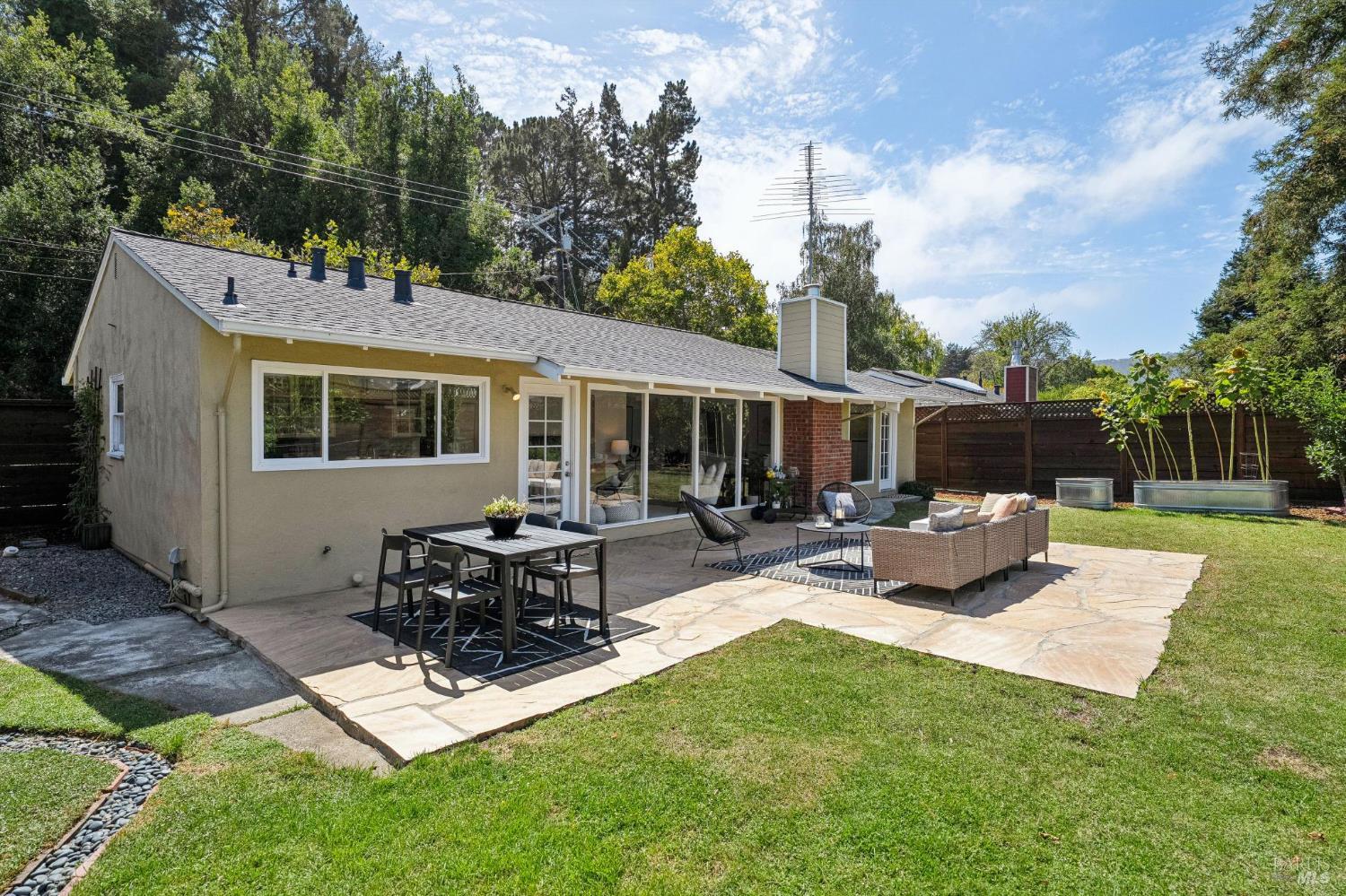 312 Marin Avenue