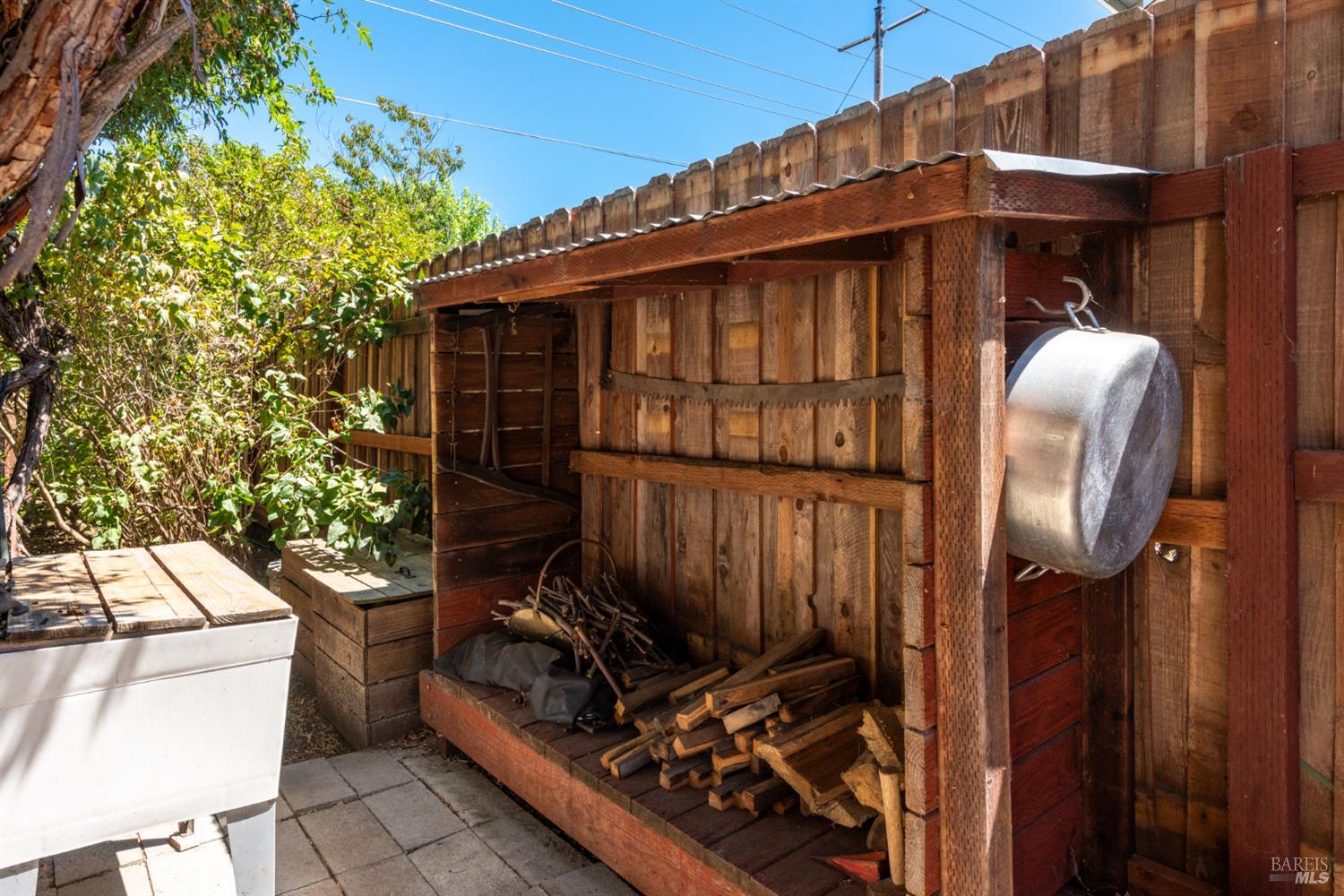 2528 Pawnee Street