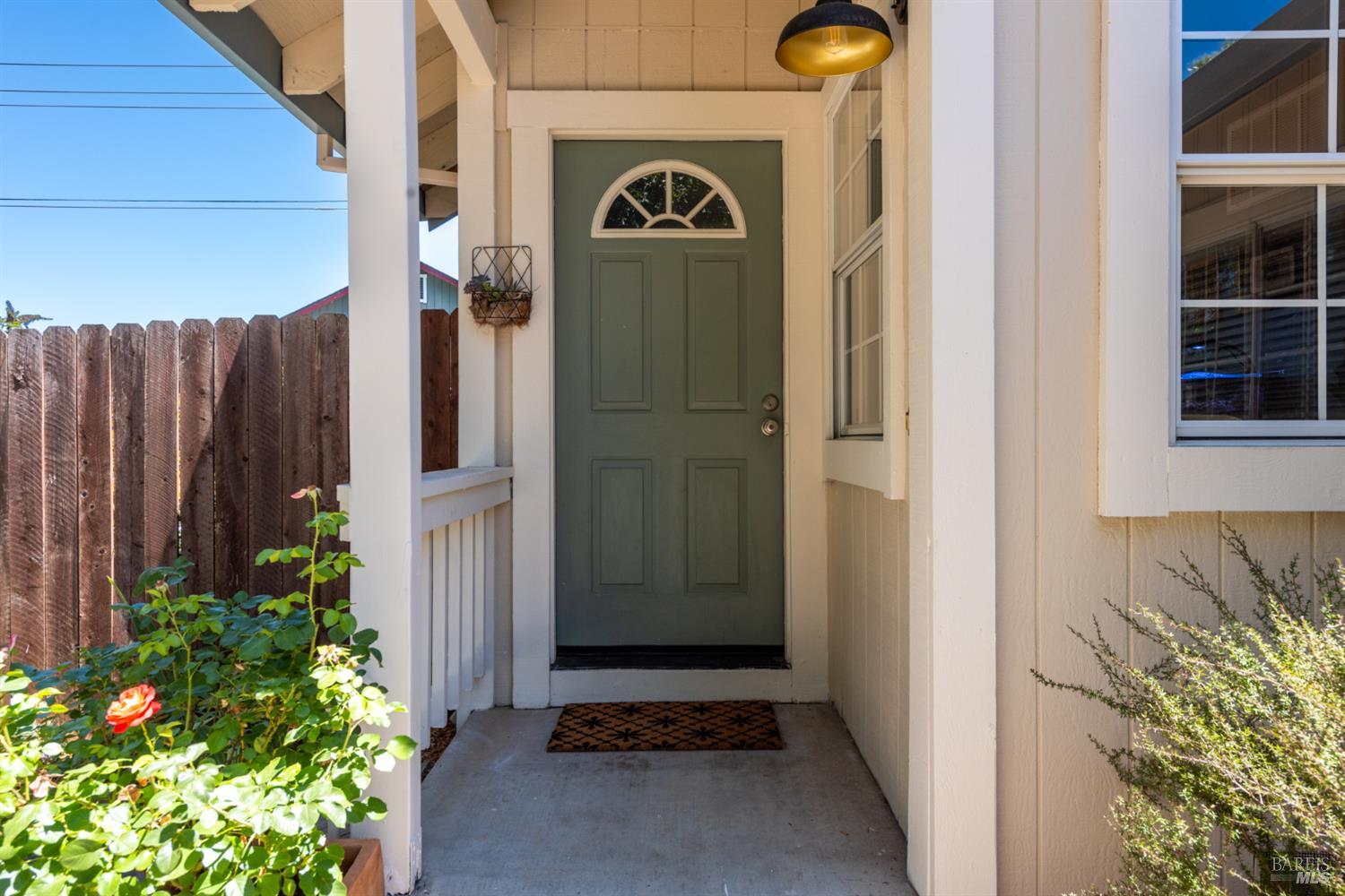 2528 Pawnee Street