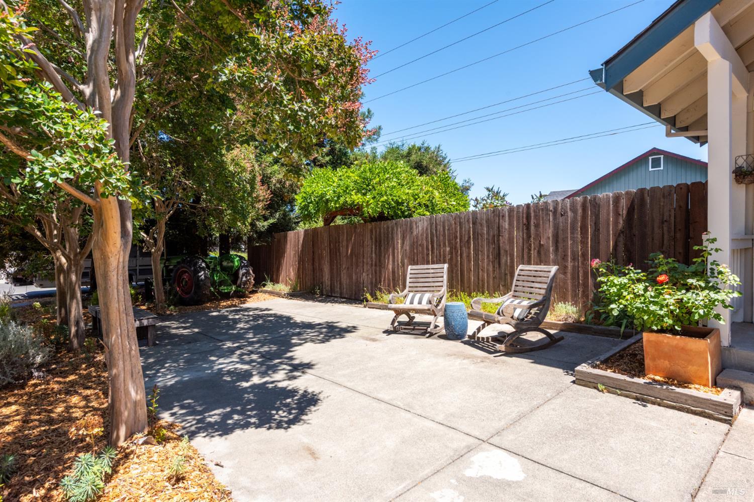 2528 Pawnee Street