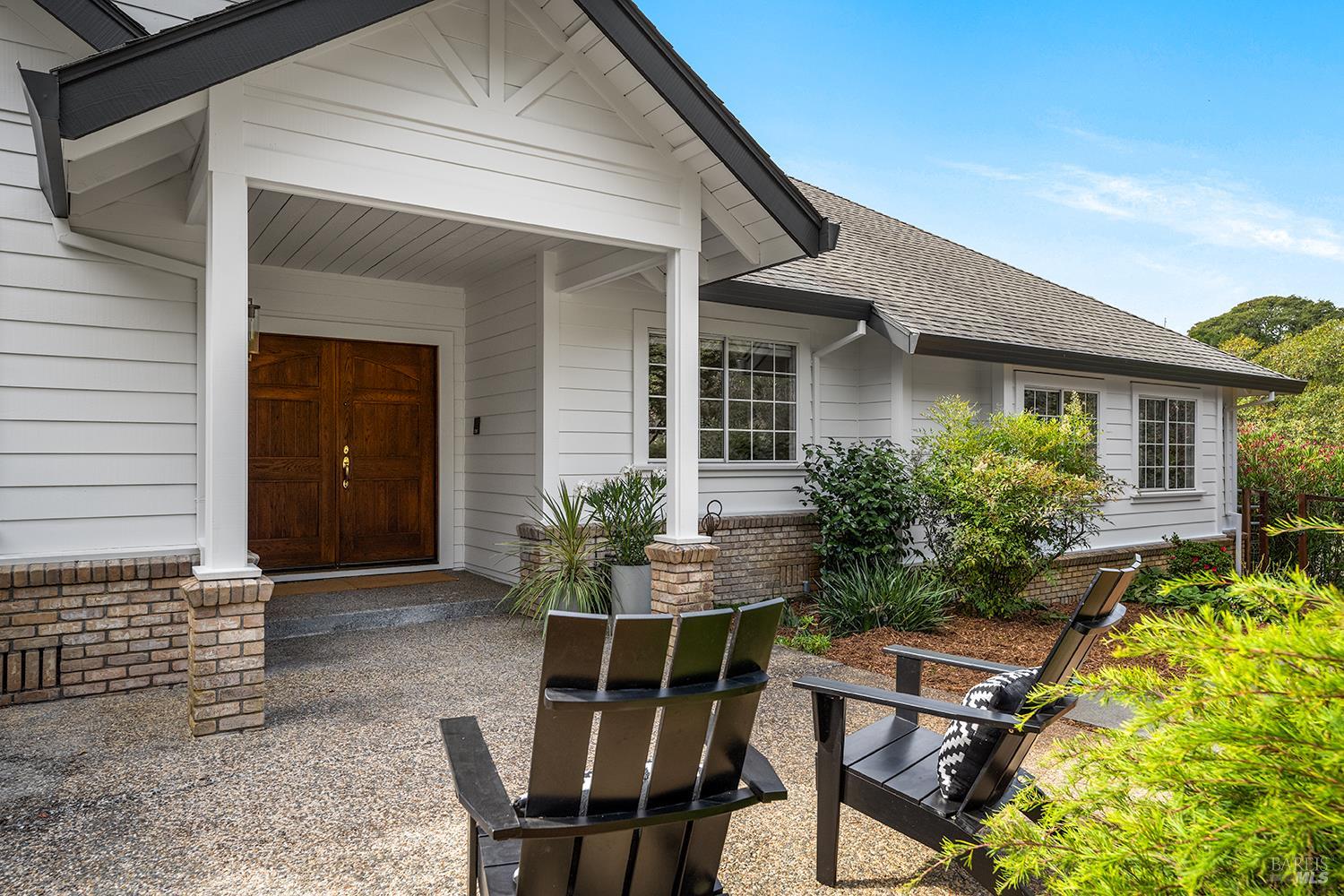 2039 Burnside Road