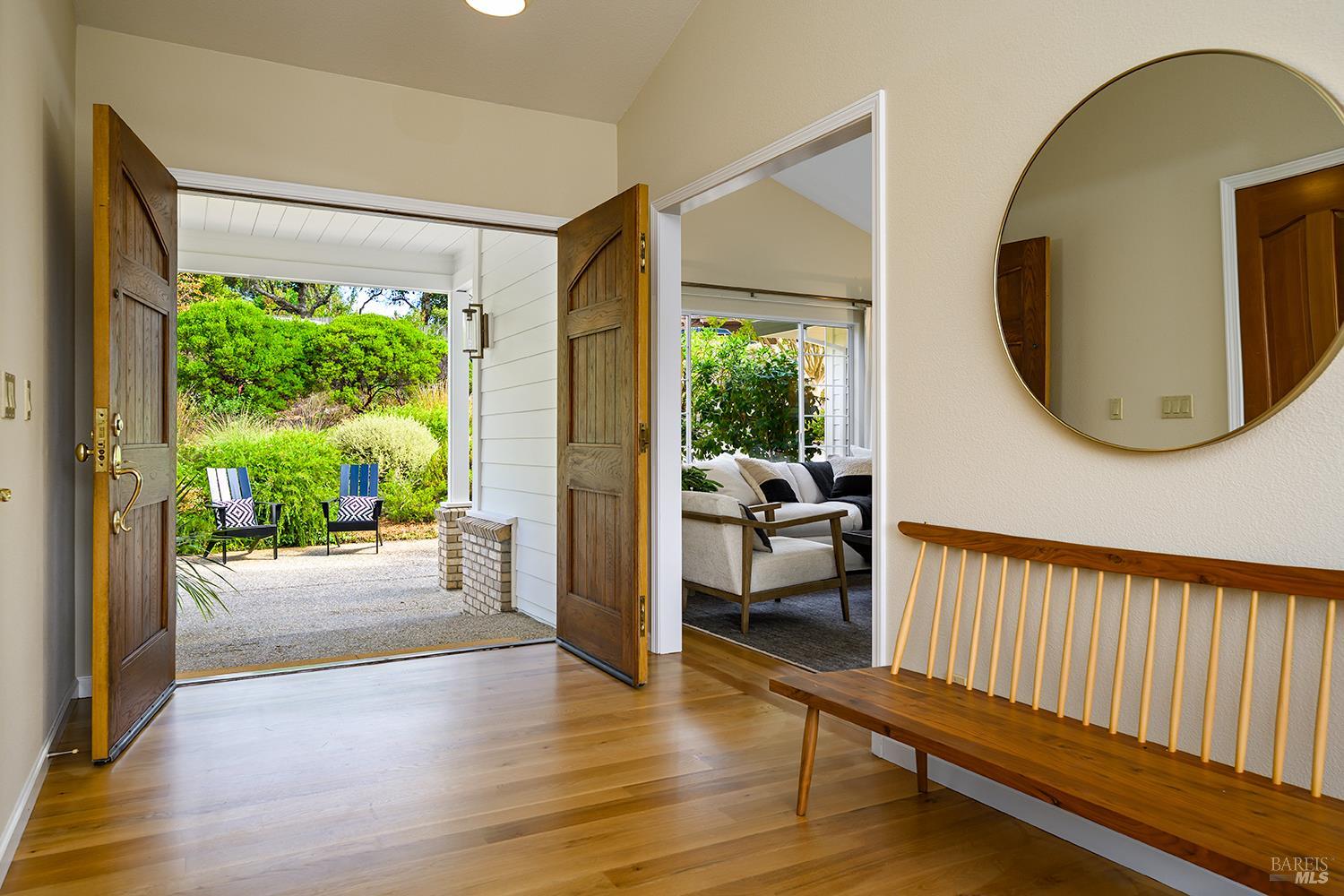 2039 Burnside Road