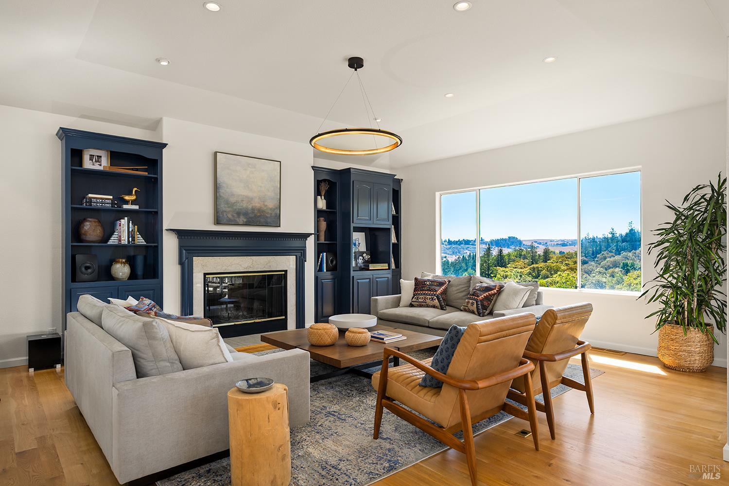 2039 Burnside Road
