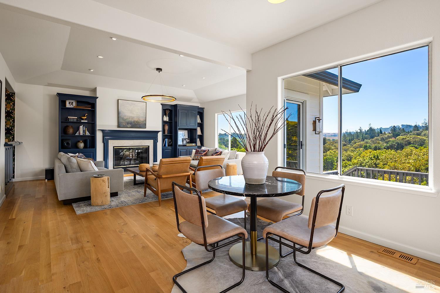 2039 Burnside Road