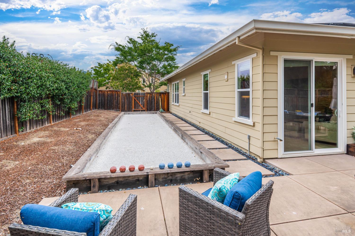 3234 Atherton Circle