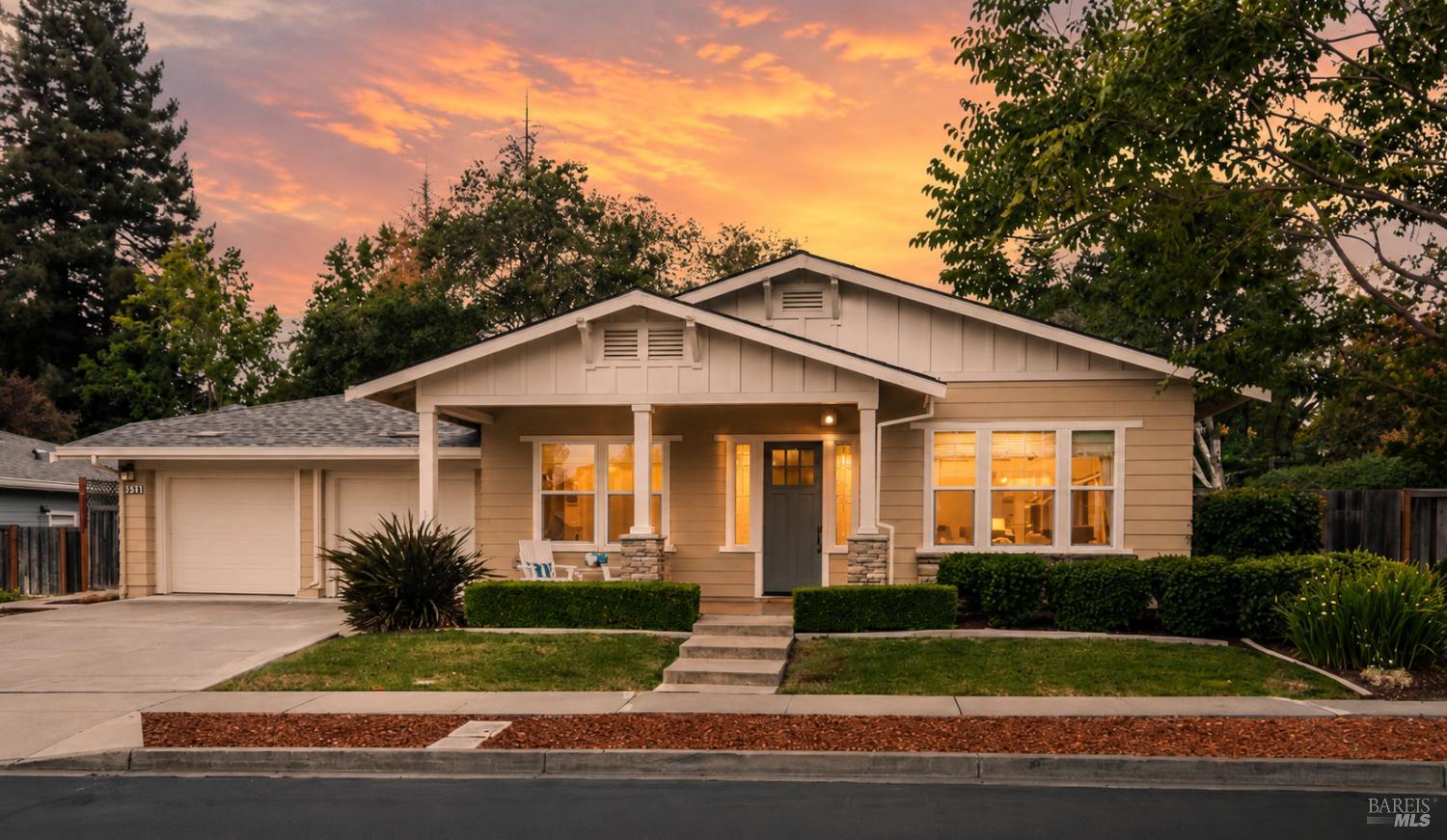 3234 Atherton Circle