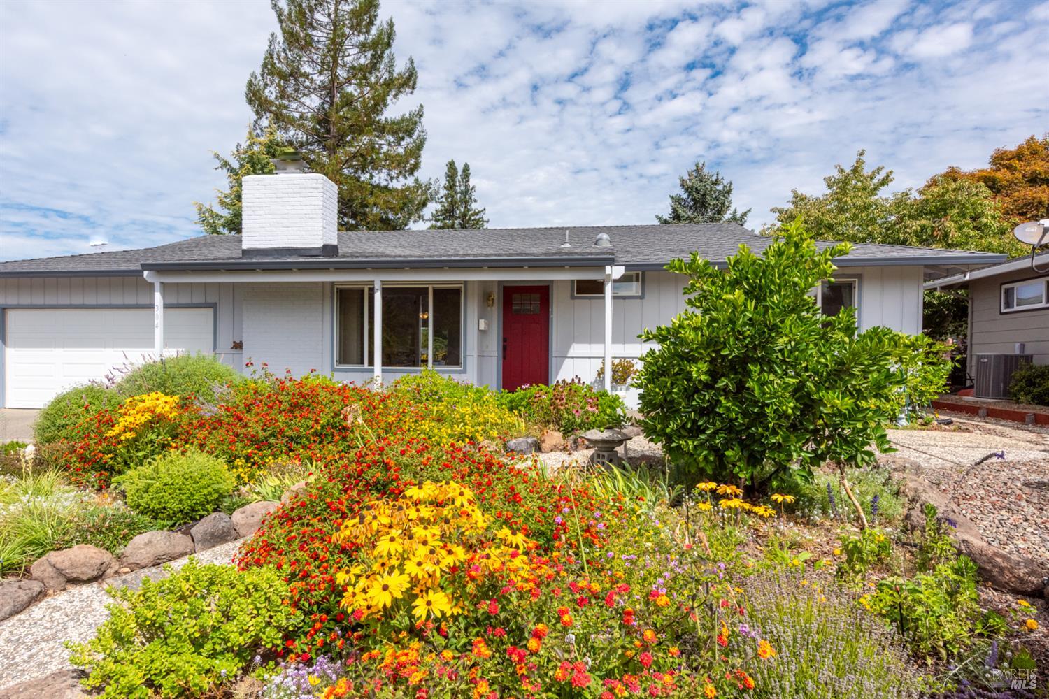 304 Mockingbird Circle