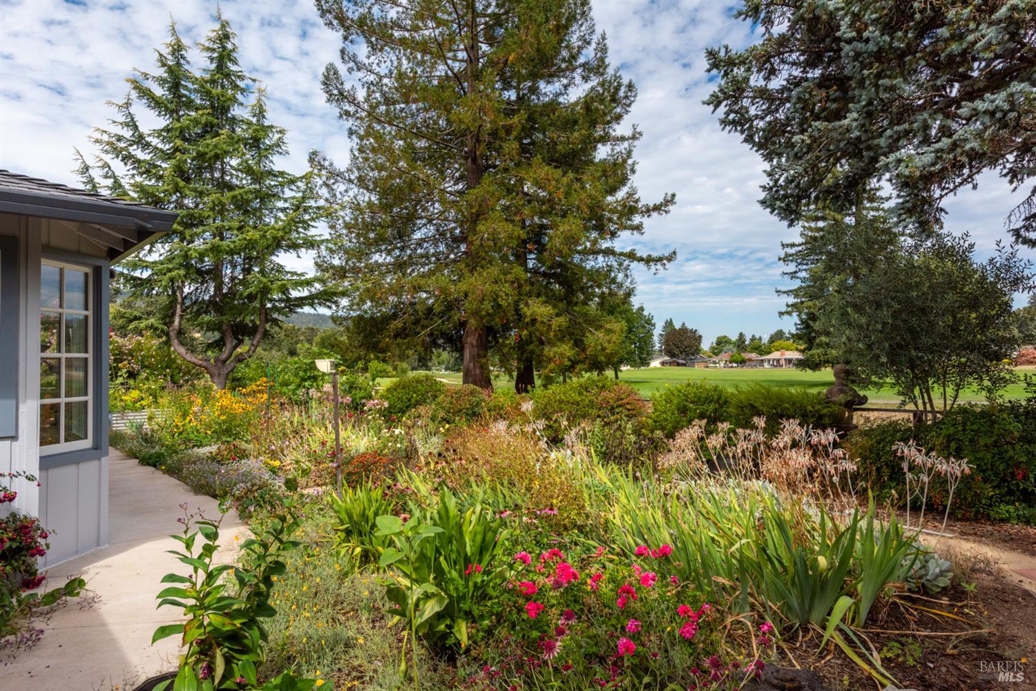 304 Mockingbird Circle
