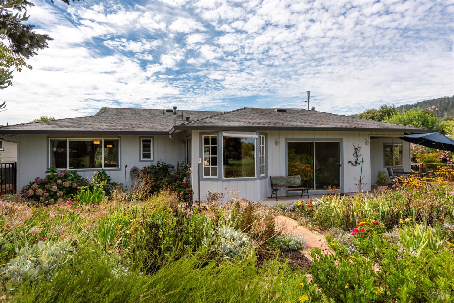 304 Mockingbird Circle