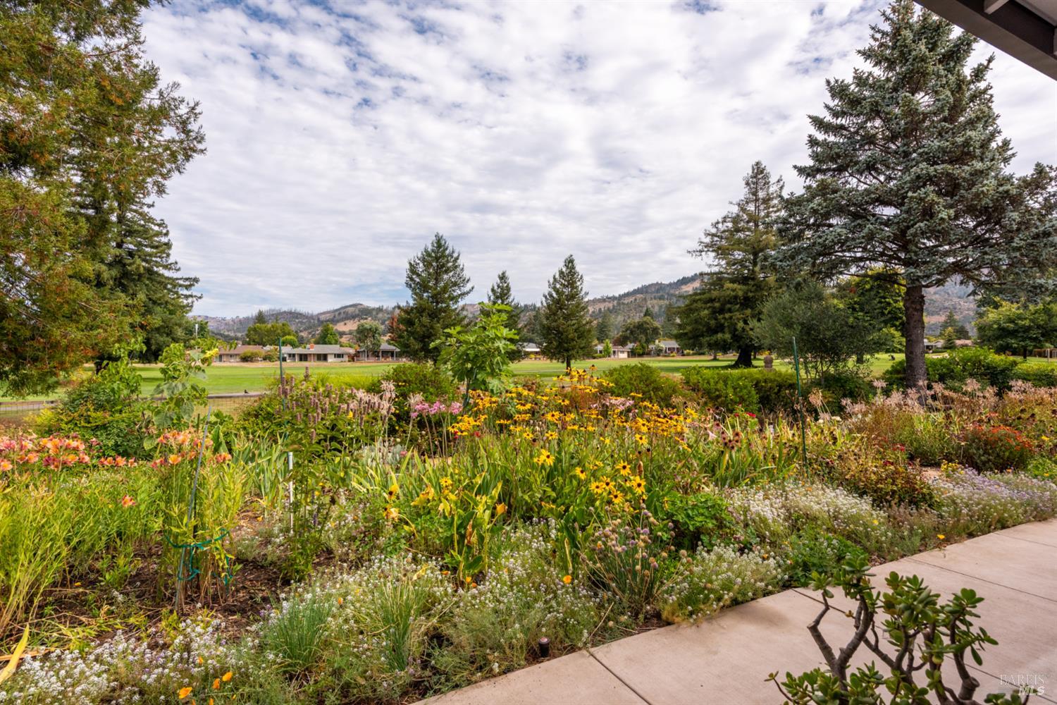 304 Mockingbird Circle