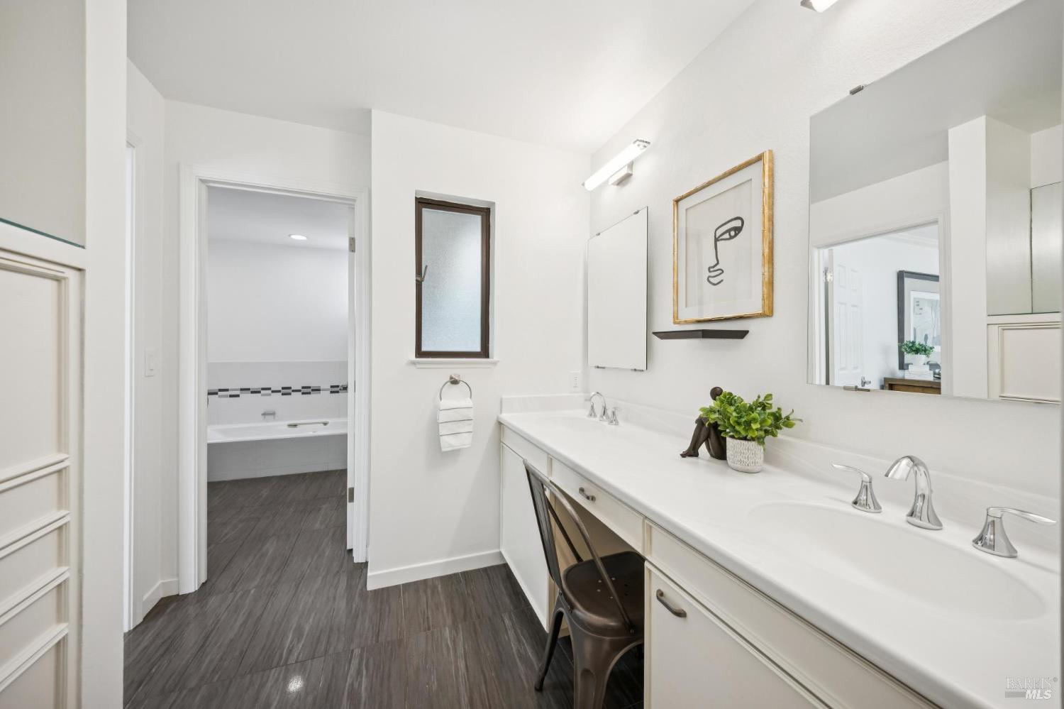 94 Eucalyptus Knoll Street Unit: #94