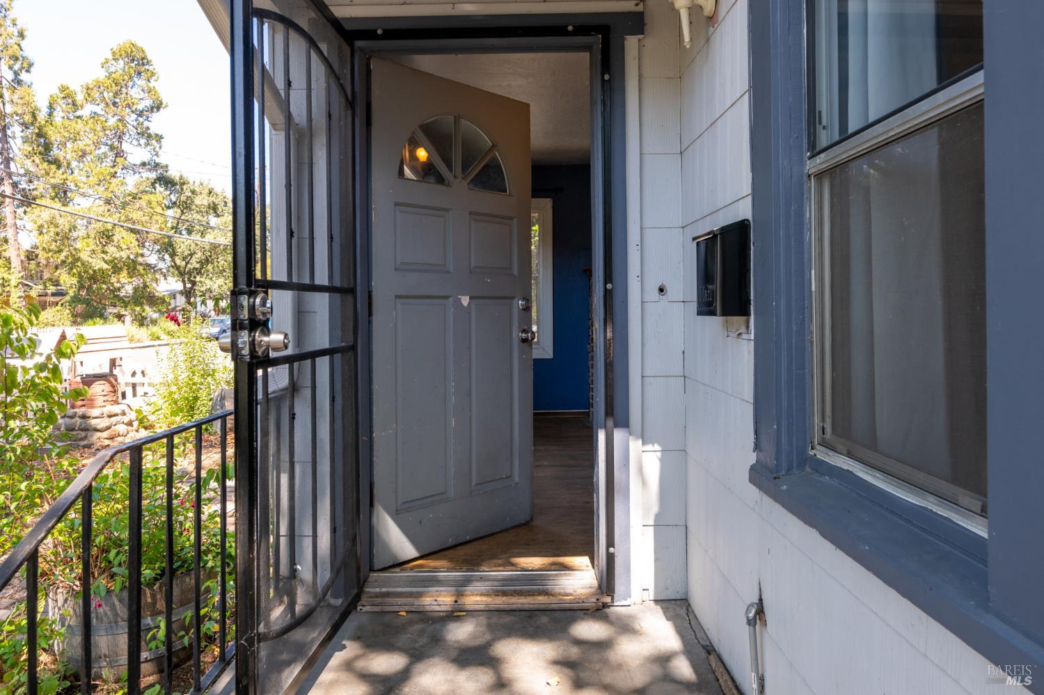 1580 Humboldt Street
