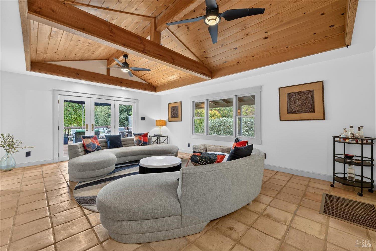 5266 Dry Creek Road