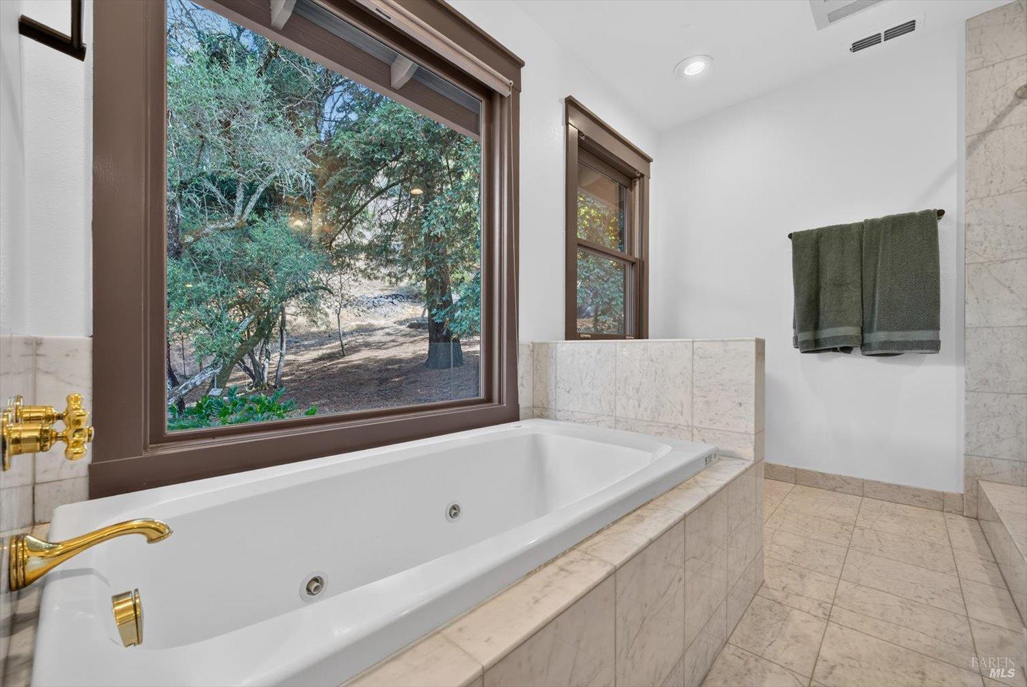 5266 Dry Creek Road