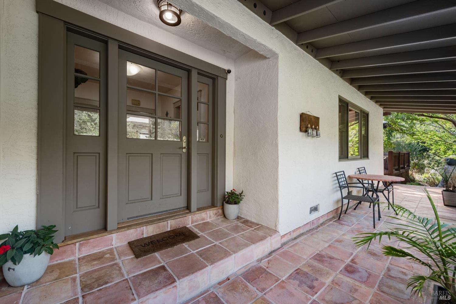5266 Dry Creek Road