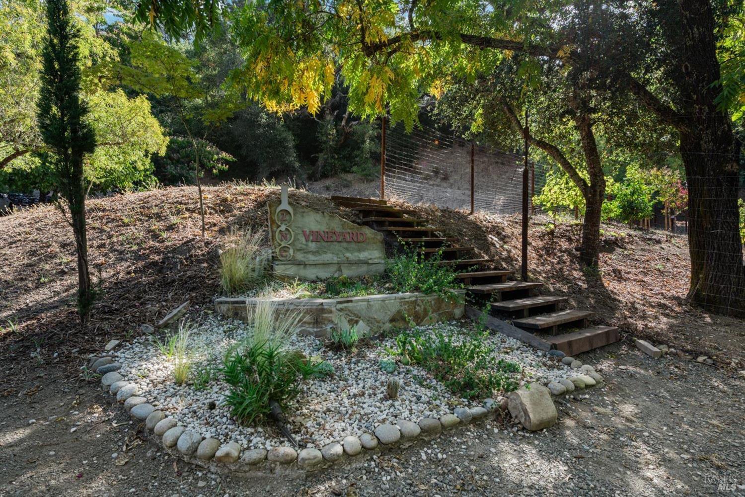 5266 Dry Creek Road
