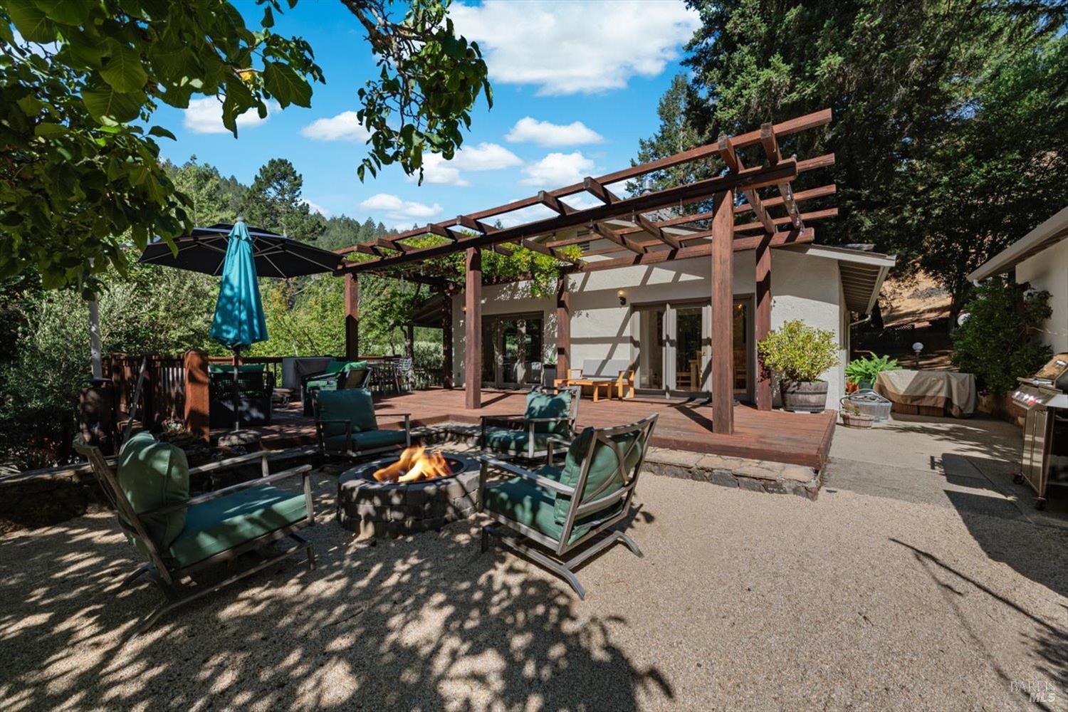 5266 Dry Creek Road