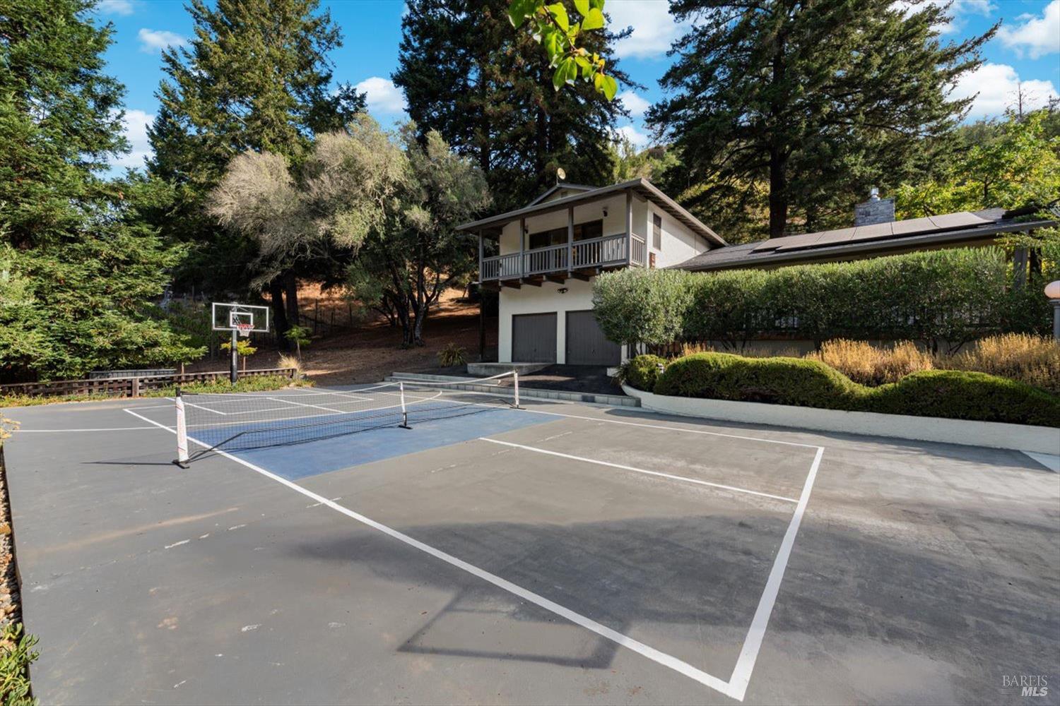 5266 Dry Creek Road