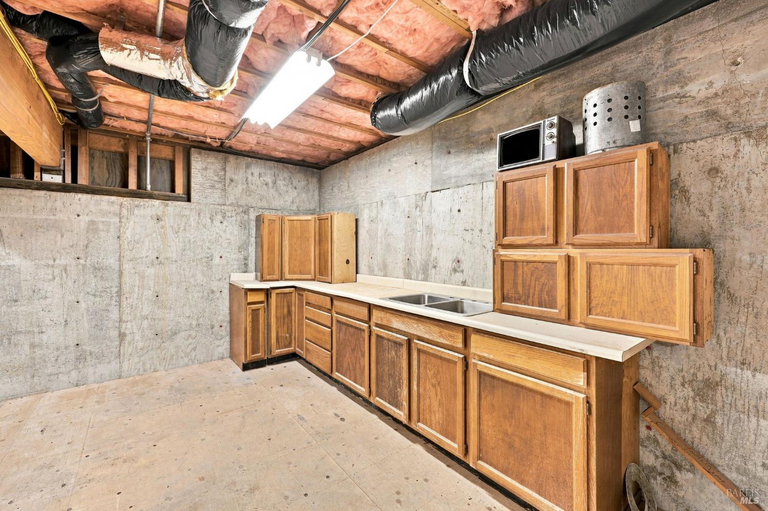 11395 Bodega Highway