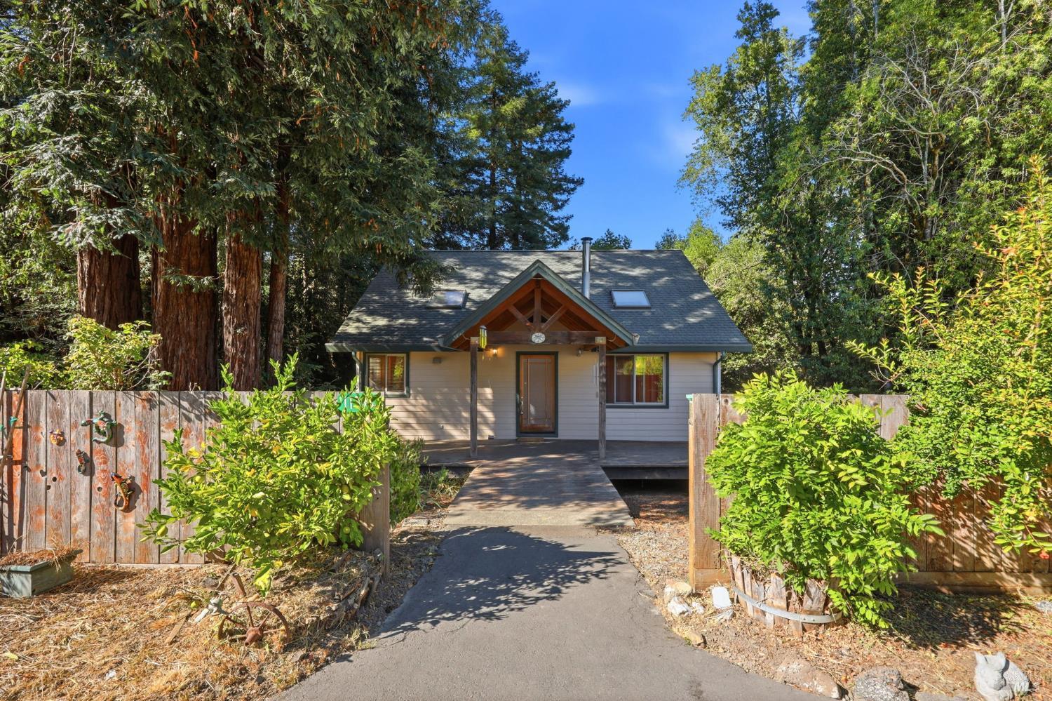 11395 Bodega Highway