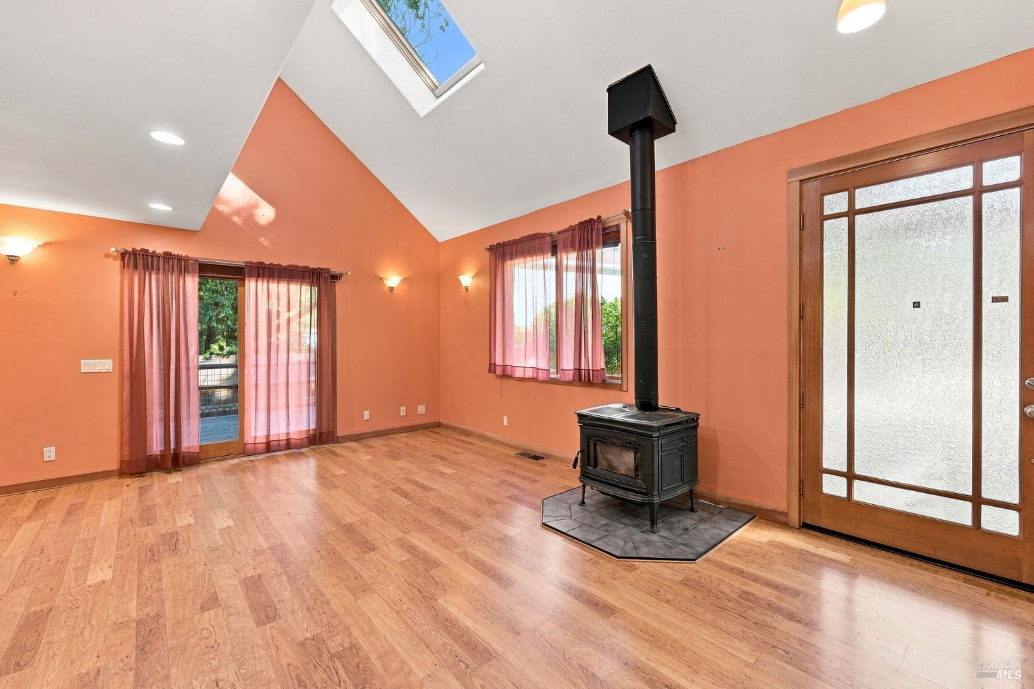 11395 Bodega Highway