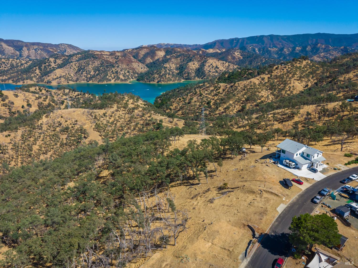 1044 Eastridge Drive