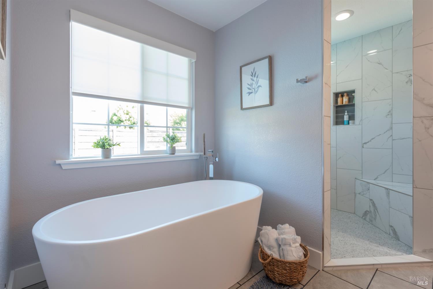 3366 Linda Mesa Way