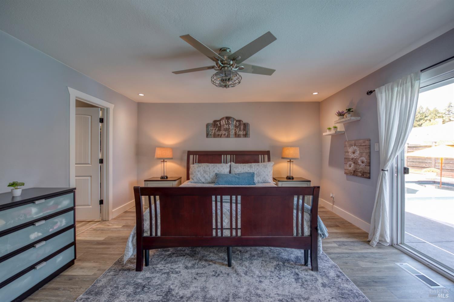 3366 Linda Mesa Way
