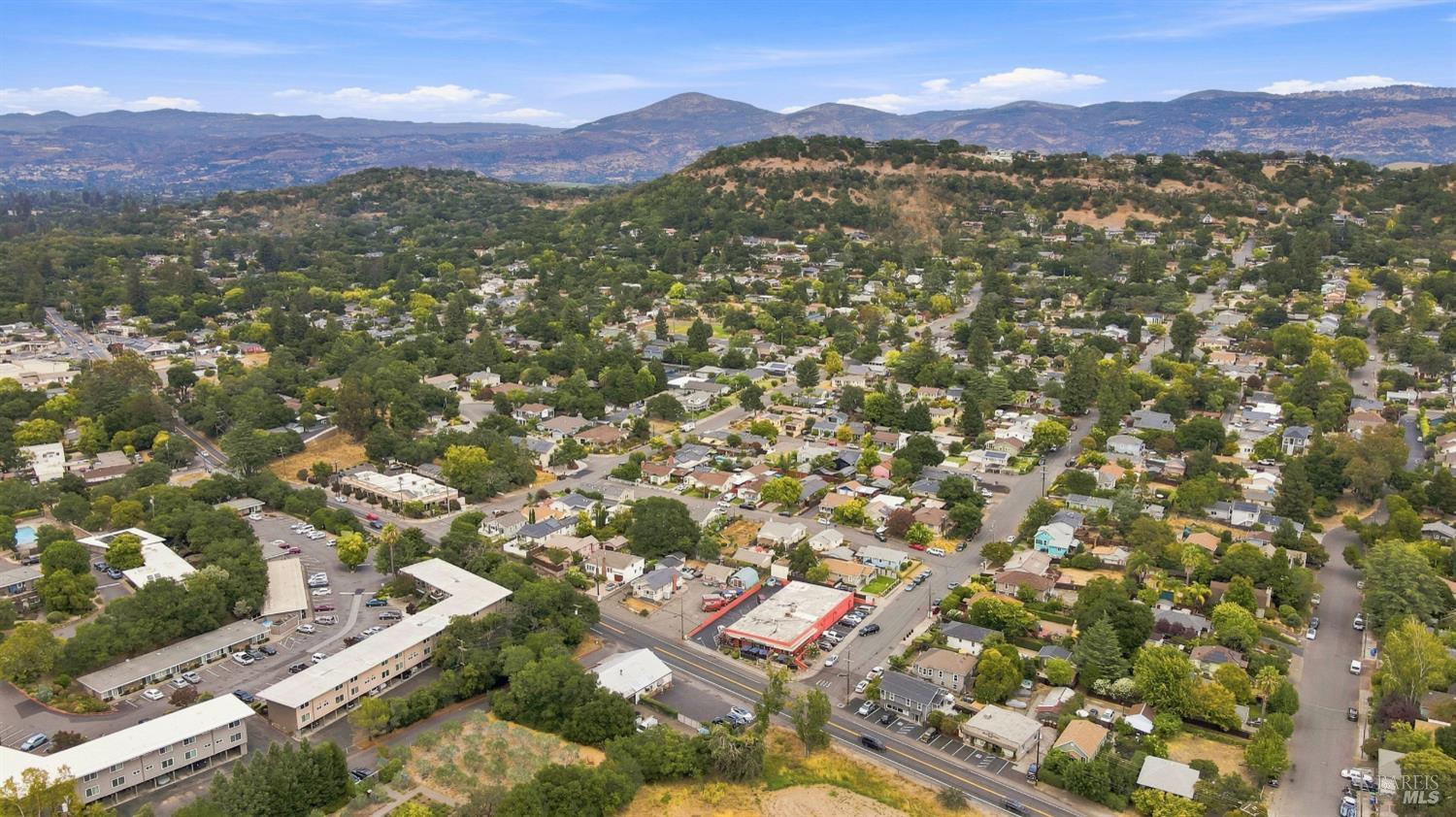 1527 Silverado Trail