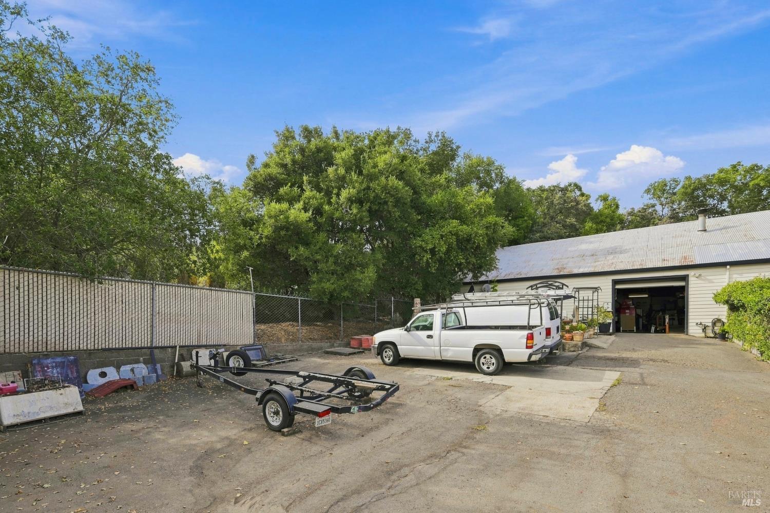 1527 Silverado Trail
