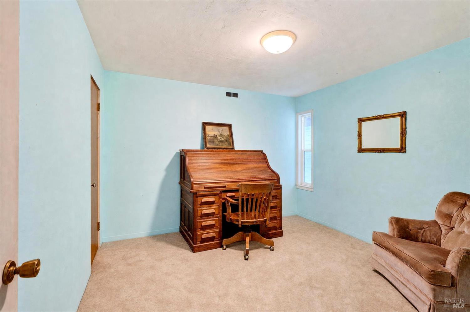 128 Burlington Drive