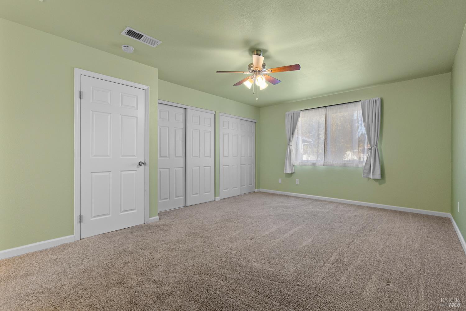 971 Hacienda Circle