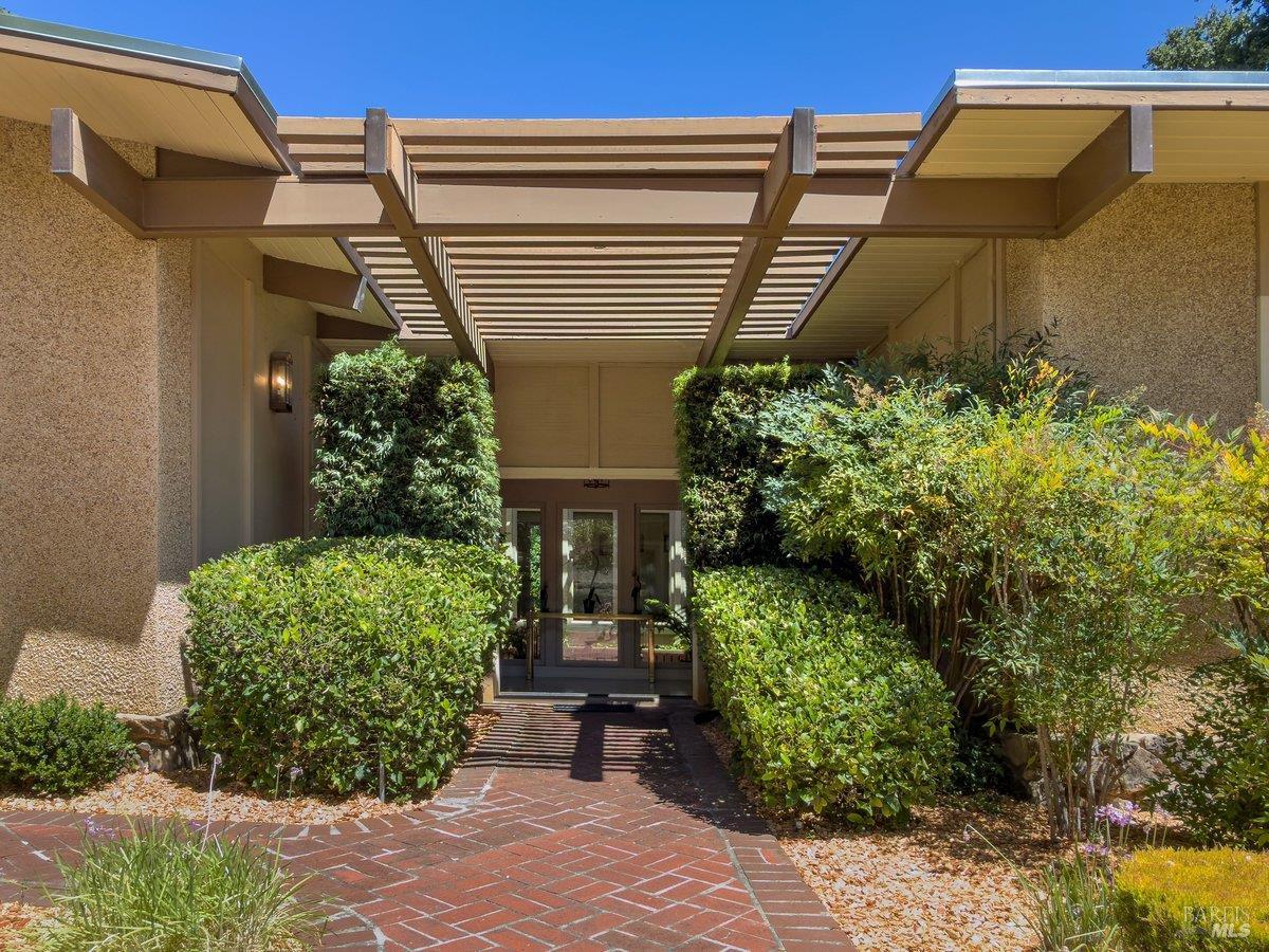 21 Dutch Valley Lane