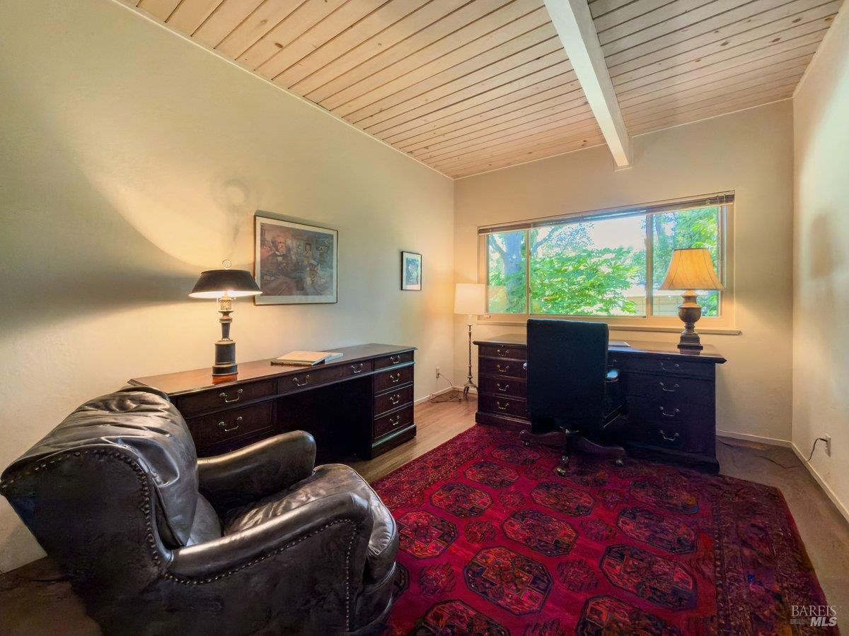 21 Dutch Valley Lane