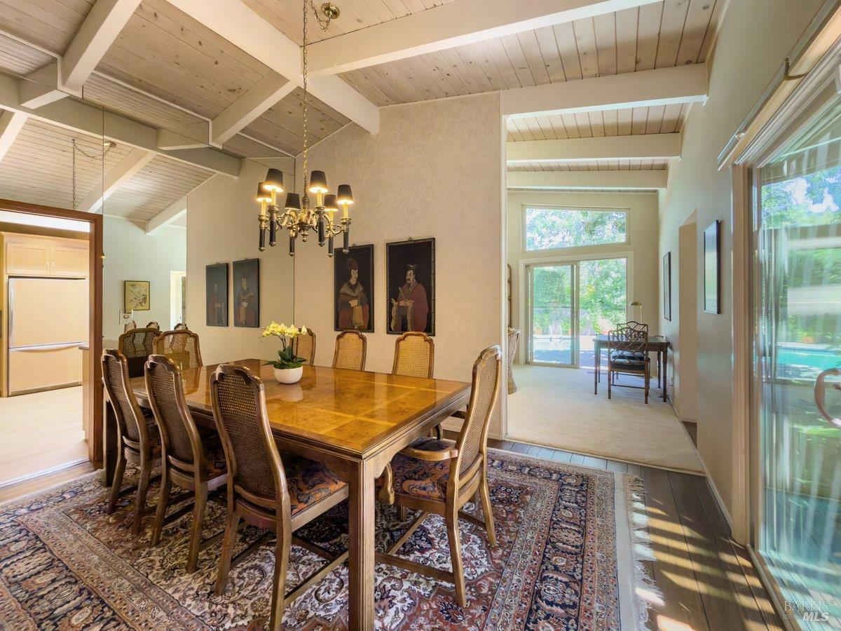 21 Dutch Valley Lane