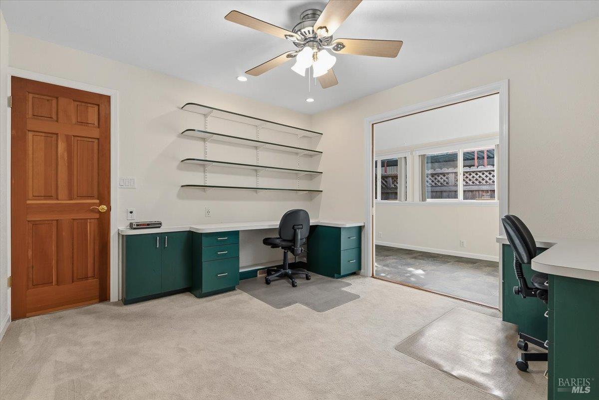 300 Stony Point Road Unit: #105