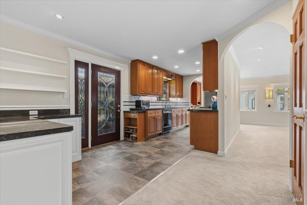 300 Stony Point Road Unit: #105