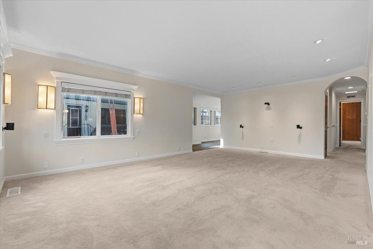 300 Stony Point Road Unit: #105