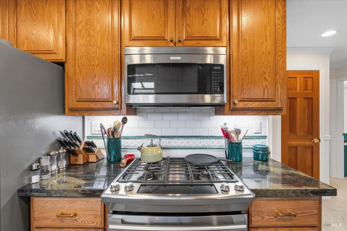 300 Stony Point Road Unit: #105