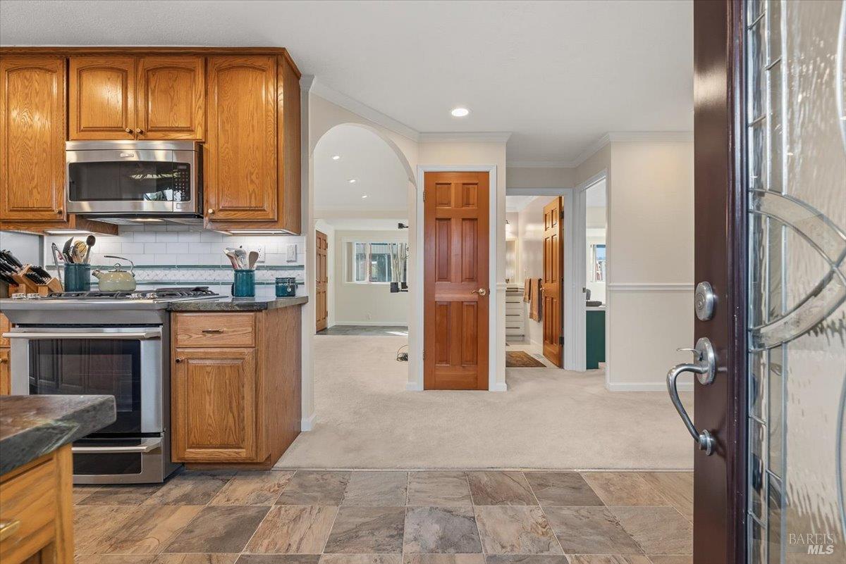 300 Stony Point Road Unit: #105
